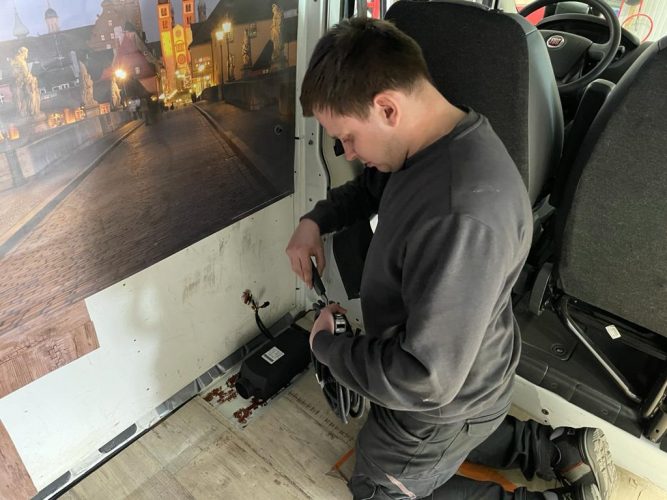 340ffa97-c444-4513-b16d-5419be87e334